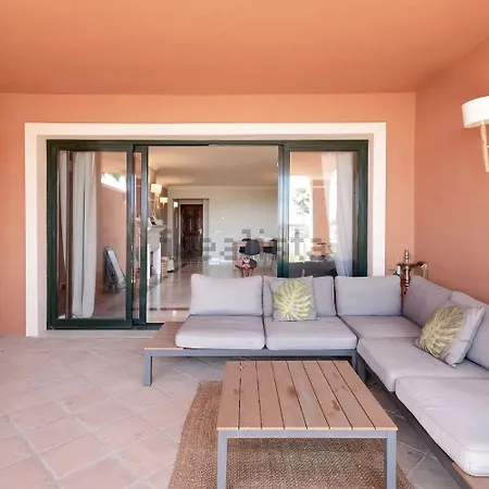 New In Benahavis Apartment Marbella